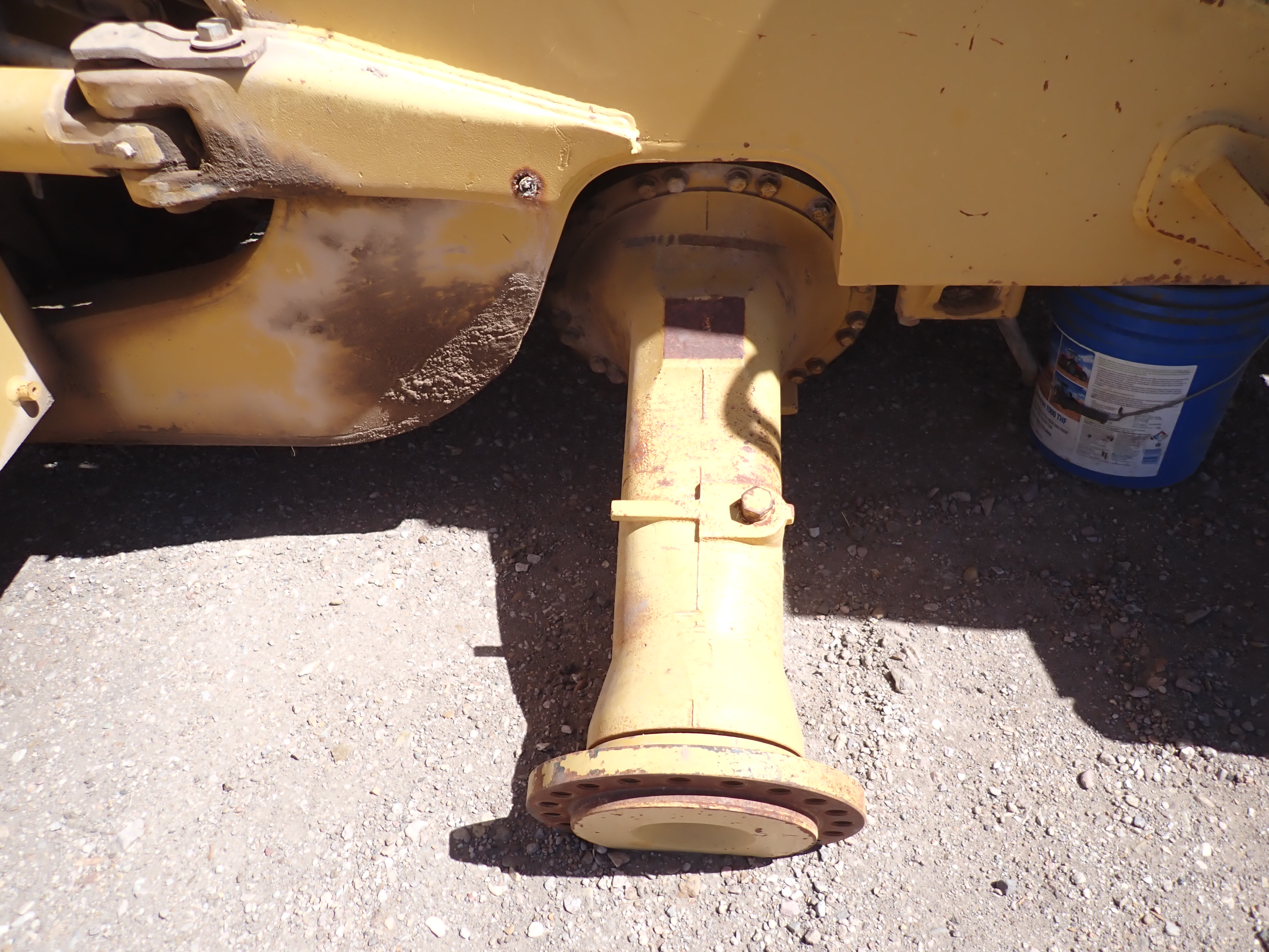 ./imagenes/INVOICE/2019/16290/CARGADOR FRONTAL CAT_950F PARA PARTES (4).JPG